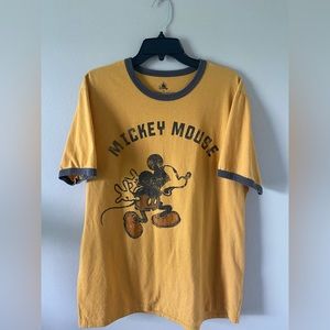 Vintage Walt Disney world Mickey tshirt extra large